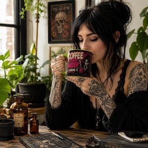 Mug humoristique « Café : Parce que le meurtre est mal », Mug à café humoristique et noir, Cadeau humoristique pour les amateurs de café, Mug à café original image 14