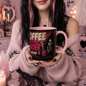 Mug humoristique « Café : Parce que le meurtre est mal », Mug à café humoristique et noir, Cadeau humoristique pour les amateurs de café, Mug à café original image 9