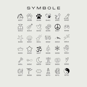 Puede incluir: Una colecci&oacute;n de s&iacute;mbolos en blanco y negro, que incluyen un caballo, huellas de patas, un coraz&oacute;n, un gato, un perro, un libro, una guitarra, una paloma, un tel&eacute;fono, un s&iacute;mbolo de la paz, un mando de videojuegos, una estrella de mar, una concha, una estrella fugaz, una autocaravana, monta&ntilde;as, un avi&oacute;n, una corona, una estrella, un s&iacute;mbolo Om, un &aacute;rbol de Navidad, un copo de nieve, un mu&ntilde;eco de nieve, una llave, un s&iacute;mbolo de infinito, una luna, un faro, un pretzel, un coraz&oacute;n, una paleta de pintura, una bailarina, una pieza de rompecabezas, una pieza de ajedrez, una jarra de cerveza y un s&iacute;mbolo del yin yang.
