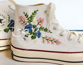 Baskets personnalisées brodées de fleurs roses bleues brodées à la main, chaussures en toile personnalisées, cadeaux pour la Saint-Valentin