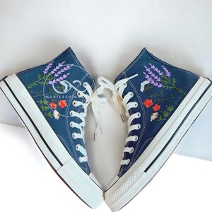 Embroidery Sweet Daisy Flowers Valentine&#39;s Day present Sneaker High Tops Embroidery Daisy Flower Chuck Taylor Canvas Shoes Personalized Gift