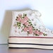 see more listings in the Converses brodées section