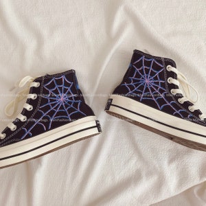 Borduren Spider Zijden Schoenen Hoge Tops Gepersonaliseerde kerstcadeaus voor haar Gepersonaliseerde borduurwerk No Way Home Converse Chuck Taylor jaren 1970