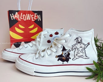 Personnage de dessin animé araignée broderie personnalisée Converse Chuck Taylor chaussures brodées, toile d'araignée personnalisée cadeau personnalisé pour elle Converse