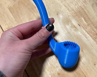 Bubble blowing smoke pipe