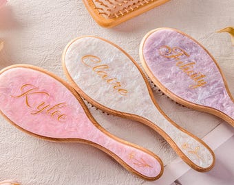 Custom Name Hairbrush,Engraved Name Comb with Flower,Bridesmaid Hair Comb,Purse Comb,Bridesmaid Gift,Gift for Mom,Mother's Day Gift