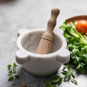 White Marble Mortar and Pestle Set with Wooden Pestle | 4x6 Italian Design | Vintage Kitchen Decor, Spice and Herb Grinding Tool