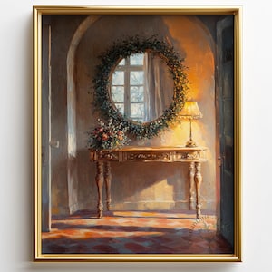 Può includere: Dipinto incorniciato di una scena d'interni illuminata in modo caldo. Uno specchio rotondo, adornato con verde, è appeso sopra un tavolo di legno dettagliato. Una lampada e dei fiori sono sul tavolo, con una porta e una finestra visibili.