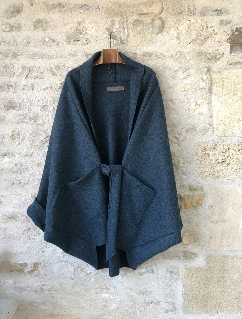 Wrap Coat Cardigan in Boiled Wool with Pockets image 8