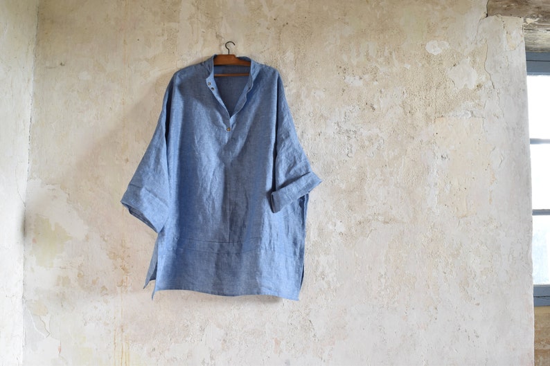 Oversize Boyfriend Shirt in Washed Linen image 3