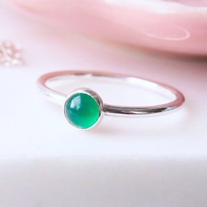 GREEN AGATE Silver Ring - May Birthstone Personalised Ring. Custom Jewellery