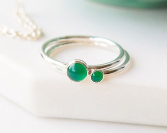 MAY Birthstone Double Stacking Ring Set. Emerald Green Agate and Silver Minimalist Rings