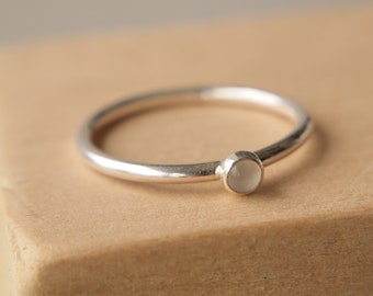 Moonstone and Silver Stacking Ring - Round Moonstone Cabochon - Simple Gemstone Ring - June Birthstone Jewellery Gift