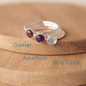 Mother's Ring Set with Family Birthstones Personalised Jewellery Stacking Birthstone Rings Customised Birthstone Mothers Day Gift image 2