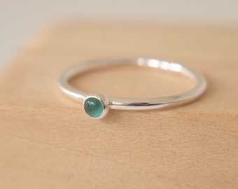 May Birthstone Ring - Green Agate and Sterling Silver Gemstone Ring