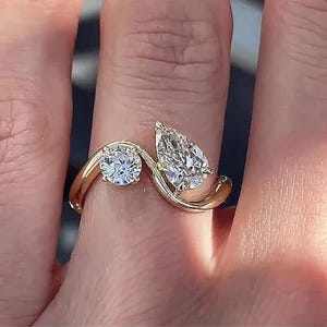 Two Stone 14K Yellow Gold Engagement Ring, 1.50 CT Round & Pear Cut Toi et Moi Ring - IGI Certified Lab Grown Diamond, Moissanite Option