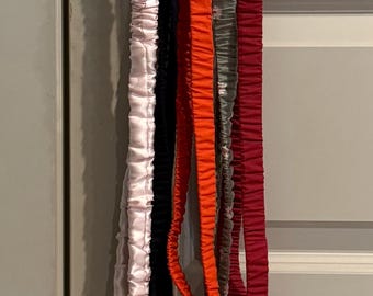 Scrunchie Lanyard: un llavero manos libres, bonito y funcional