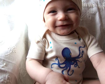 Organic Baby Bodysuit and Hat Set Hand Painted and made from Organic Cotton, Cute Baby Clothes, Gender Neutral Organic Baby