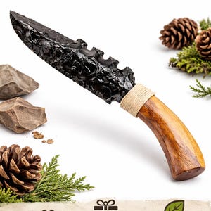 Hand Carved Obsidian Knife – Natural Wood Handle, Razor Sharp Blade, Home Decor