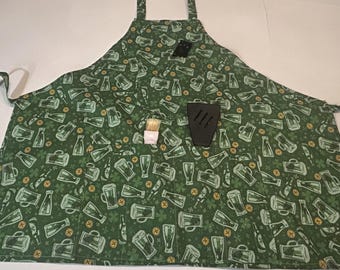 Adult Luck of the Irish Apron with pockets