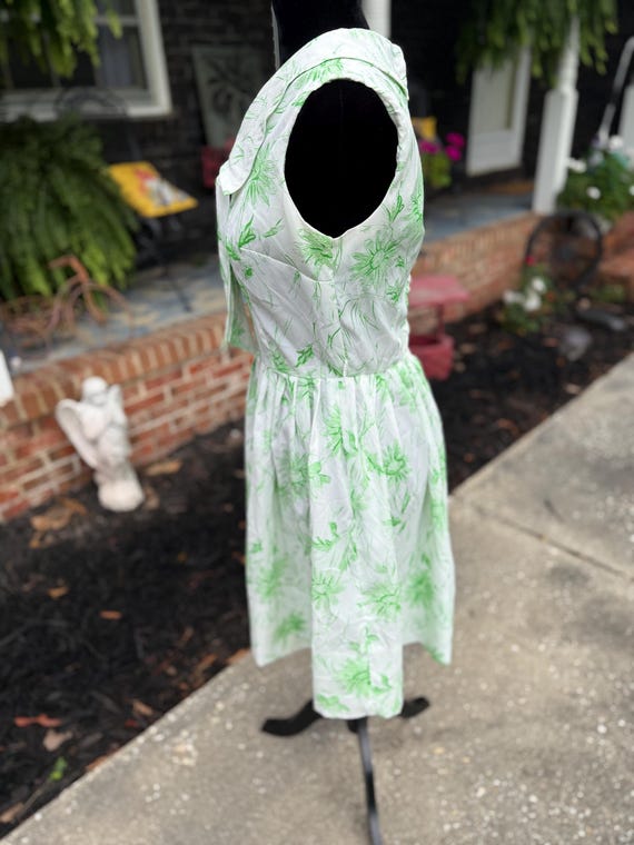 1960’s Union Made Floral Dress - image 2
