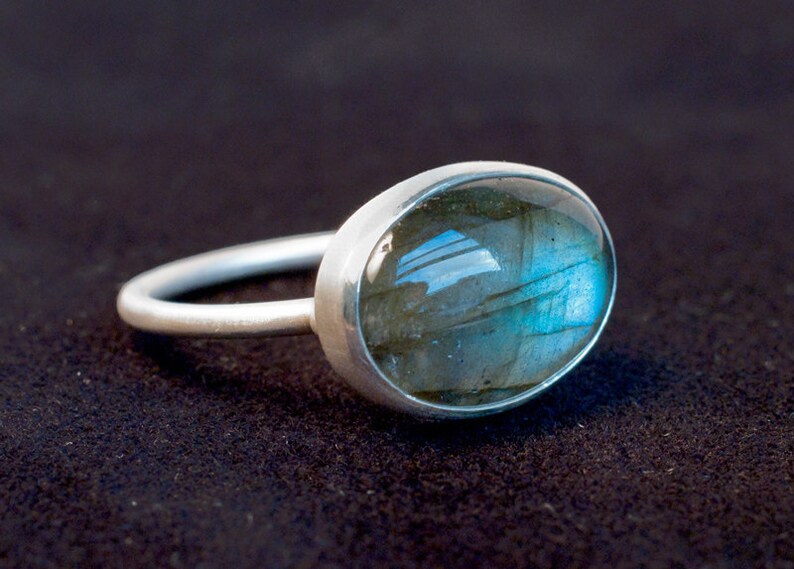 Labradorite and silver ring with little beads image 1