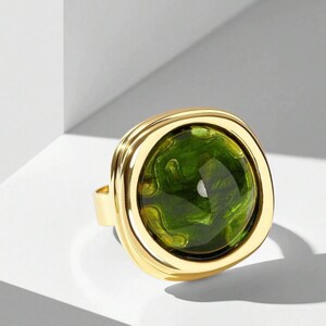Vintage Grön Resin Statement Ring – Justerbar Öppen Band Cocktailring, Retro Chunky Smycken