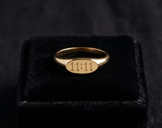 11:11 Engraved Signet Ring, Angel Number Ring, Minimal Oval Signet