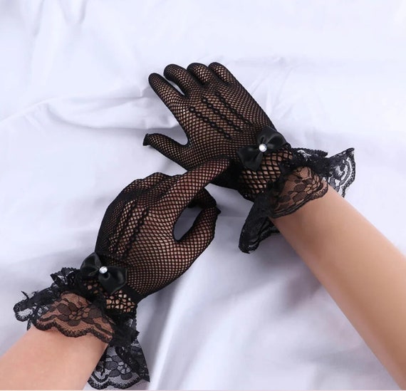 Black White Sheer Fish Net Lace Gloves, Elegant Black Short Lace Gloves,  Cosplay Accessories, Tea Party Lace Bowknot Gloves, Gift for Her -   Canada