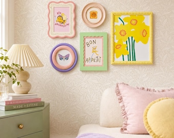 Retro Inspired Pastel Picture Frames Set, Cute Retro Photo Frames, Cottagecore Wall Art Decor, 5 Styles (Round & Rectangular)