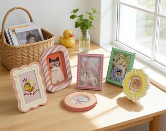 Pastel & Striped Wall Art Wavy Picture Frames | Cute Cottagecore Hanging Frame Set | Retro Kawaii Wall Gallery | Decorative Art Frames