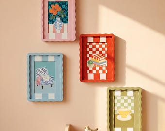 Scalloped Colorful Photo Frame 4x6, Retro Striped Decorative Wavy Edge Picture Frame, Cute Art Frame for Wall or Tabletop, Gift Decor