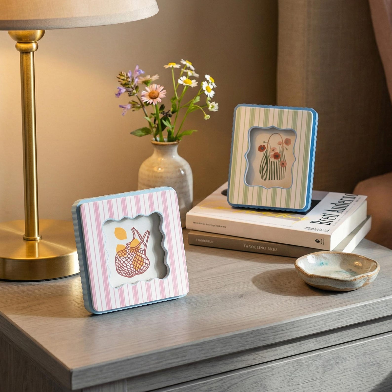 Small Photo Frame Set Cute Striped Mini Magnetic Picture Frames, Scalloped Edge Small Photo ...