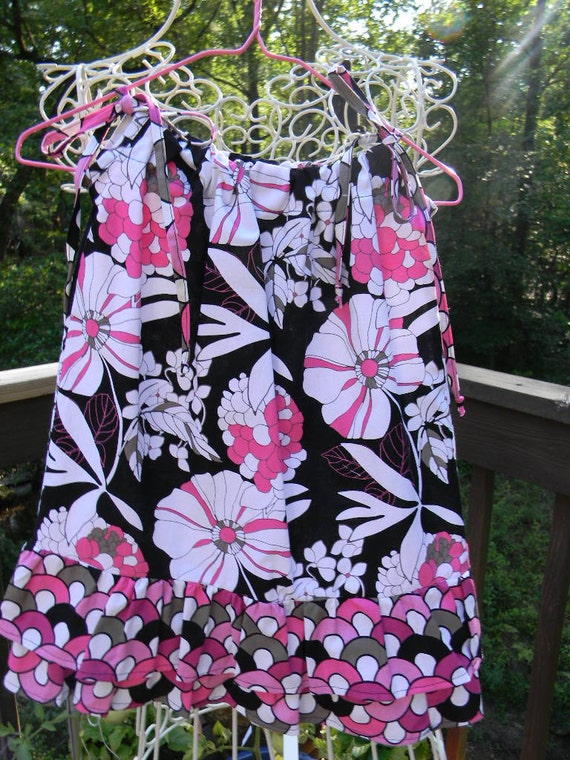 Items similar to Pink, black, and white pillowcase dress size 34T on Etsy