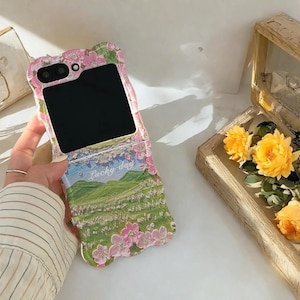 Cute Flower Bracelet Shockproof Case – For Samsung Galaxy Z Flip6