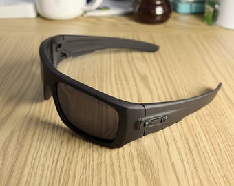 Occhiali da sole polarizzati Oakley - 7 colori