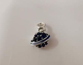 Pandora ME Gradient Planet Mini-hanger