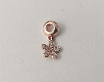 Pandora  Dazzling Daisy Charm Rose gold