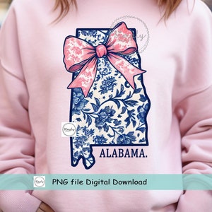 Alabama Coquette Bow PNG, conception de chemise Alabama en toile florale bleue, noeud rose tendance Alabama, chinoiseries preppy DTF ou sublimation, populaire