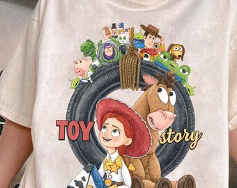 Camiseta personalizada de la película Toy Story 5, camiseta "Tienes un amigo en mí", lirio Jessie Woody Buzz Lightyear, camiseta del viaje familiar a Disney 2026