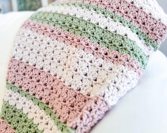 Chunky Blanket Crochet Pattern, Easy Blanket Crochet Pattern, Quick Crochet Blanket Pattern - Peony Petals Blanket