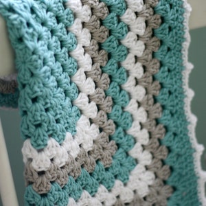 Daisy Cottage Designs Granny Square Blanket Crochet Pattern, Granny Square Crochet Pattern, Easy Crochet Pattern image 4