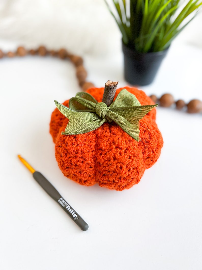 Farmhouse Pumpkin Crochet Pattern, Easy, Quick, Fall Pattern, Crochet Pumpkin Pattern image 4