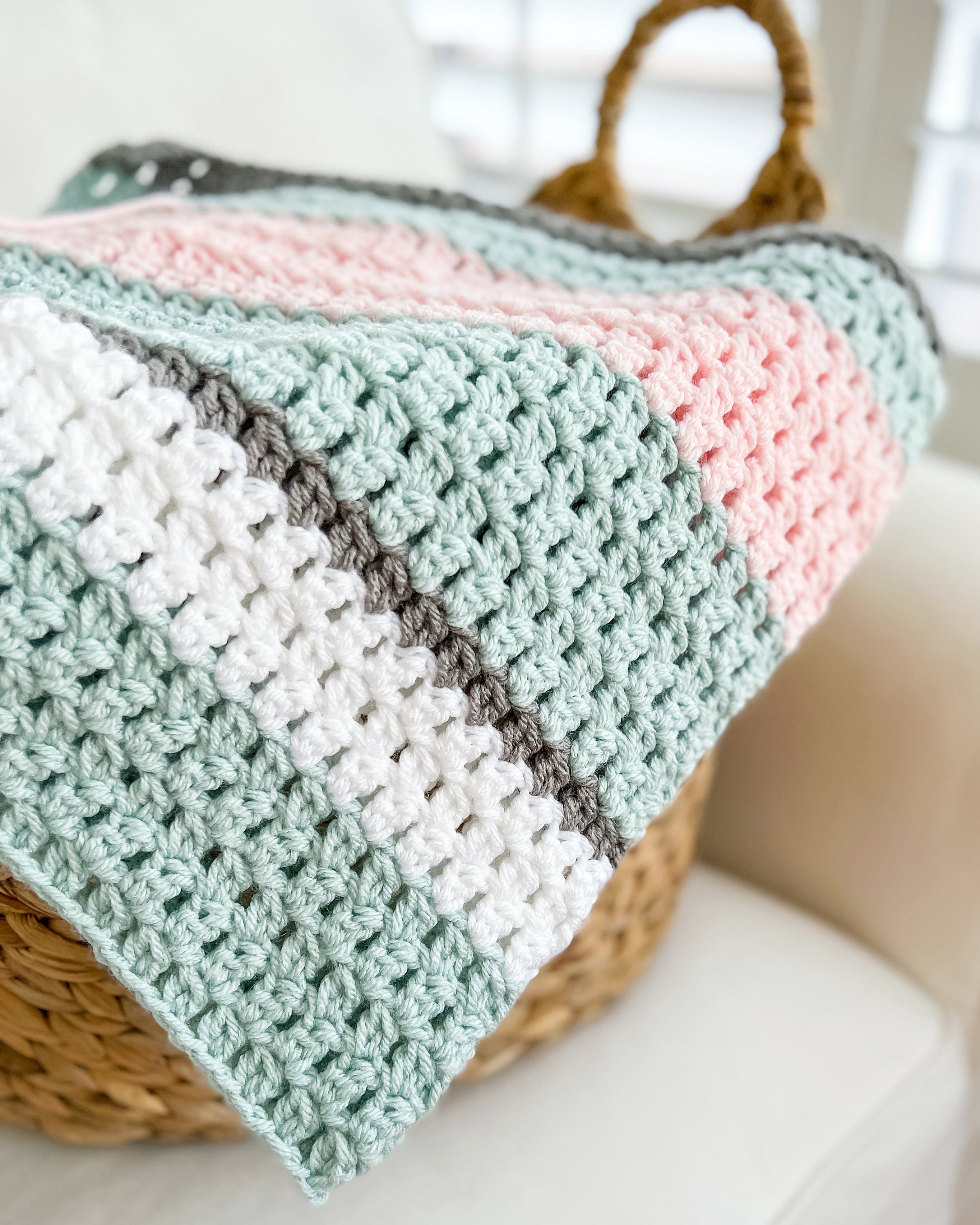 Double Crochet Cluster Stitch Blanket, Modern Crochet Blanket