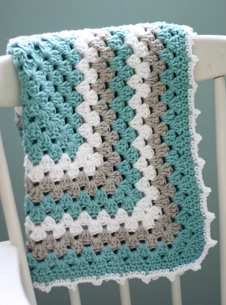 Daisy Cottage Designs Granny Square Blanket Crochet Pattern, Granny Square Crochet Pattern, Easy Crochet Pattern image 1