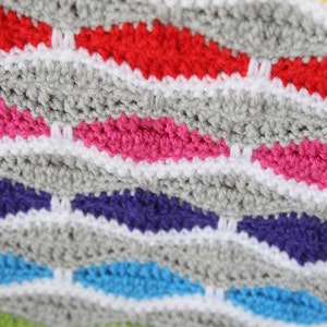 Crochet Blanket Pattern from Daisy Cottage Designs, Modern Crochet Blanket Pattern, Fun Crochet Blanket Pattern image 4