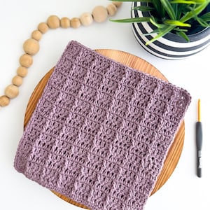 Enkelt virkad disktrasamönster, Enkel virkad disktrasa, Daisy Cottage Designs disktrasa, Tvätttrasa, Köksvirkning,