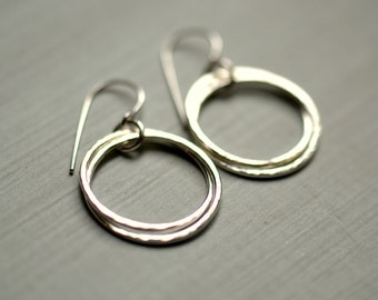 Hammered Silver Earrings Intertwined Circle Earrings Sunshine On Water jewelry