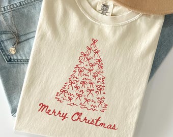 Comfort Colors Bow Christmas Tree Shirt 2025 – Minimal Merry Christmas Ribbon Tree Tee, Cozy Holiday Gift for Women