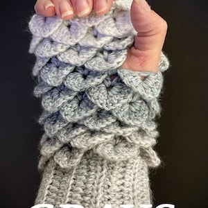 Dragon Scale Fingerless Gloves Volume 2 image 3